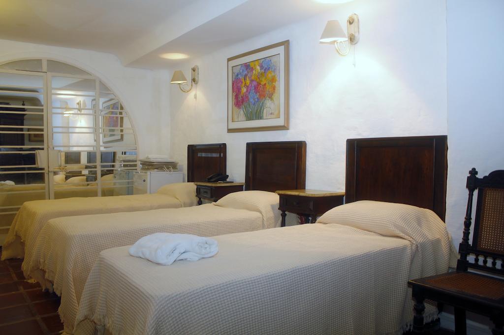 Paseo Del Arte Hotel Asuncion Phòng bức ảnh