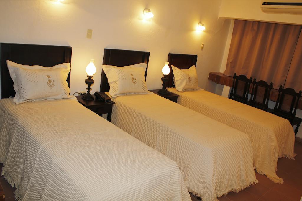 Paseo Del Arte Hotel Asuncion Phòng bức ảnh